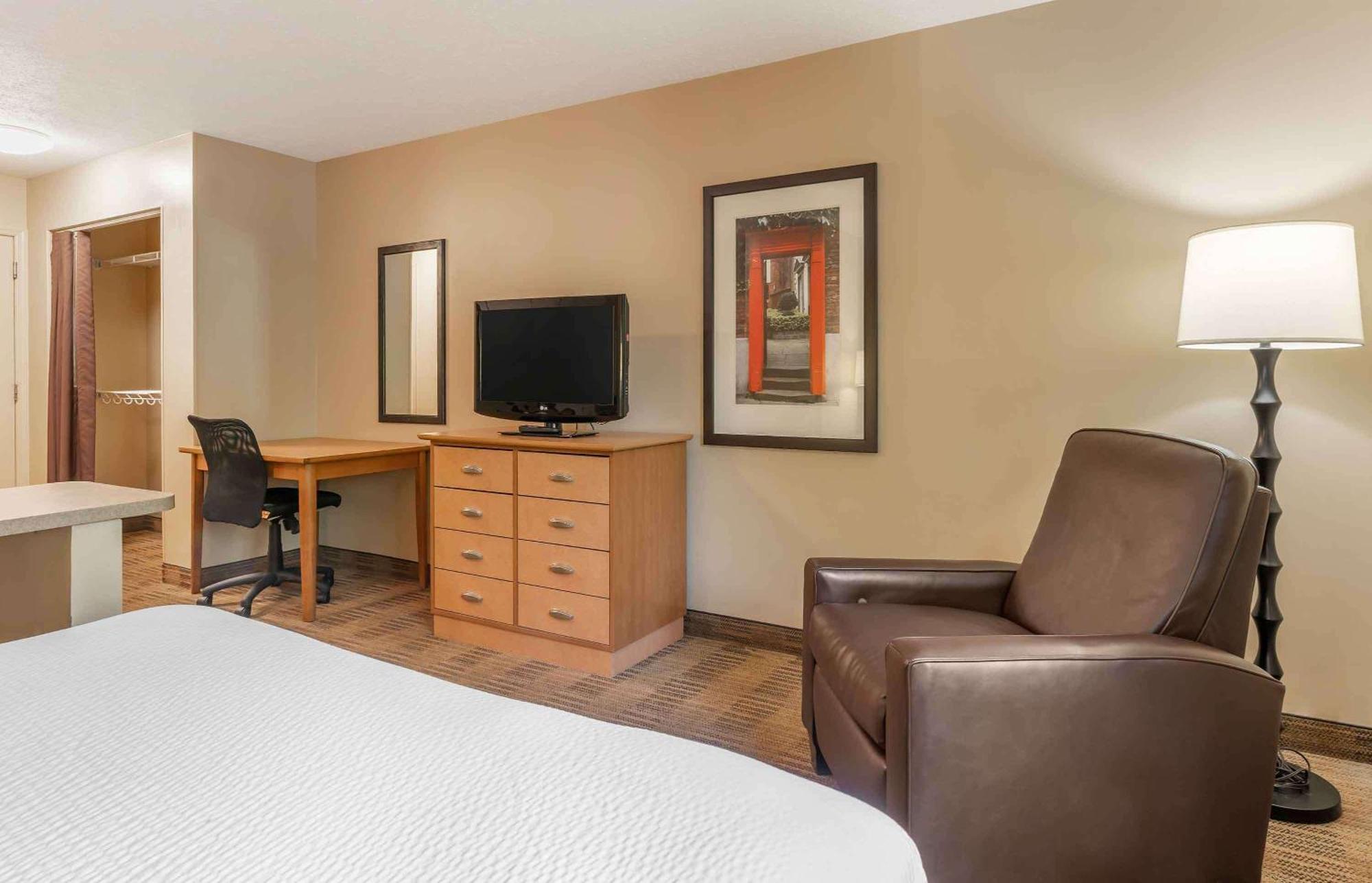 Extended Stay America Suites - Omaha - West Dış mekan fotoğraf