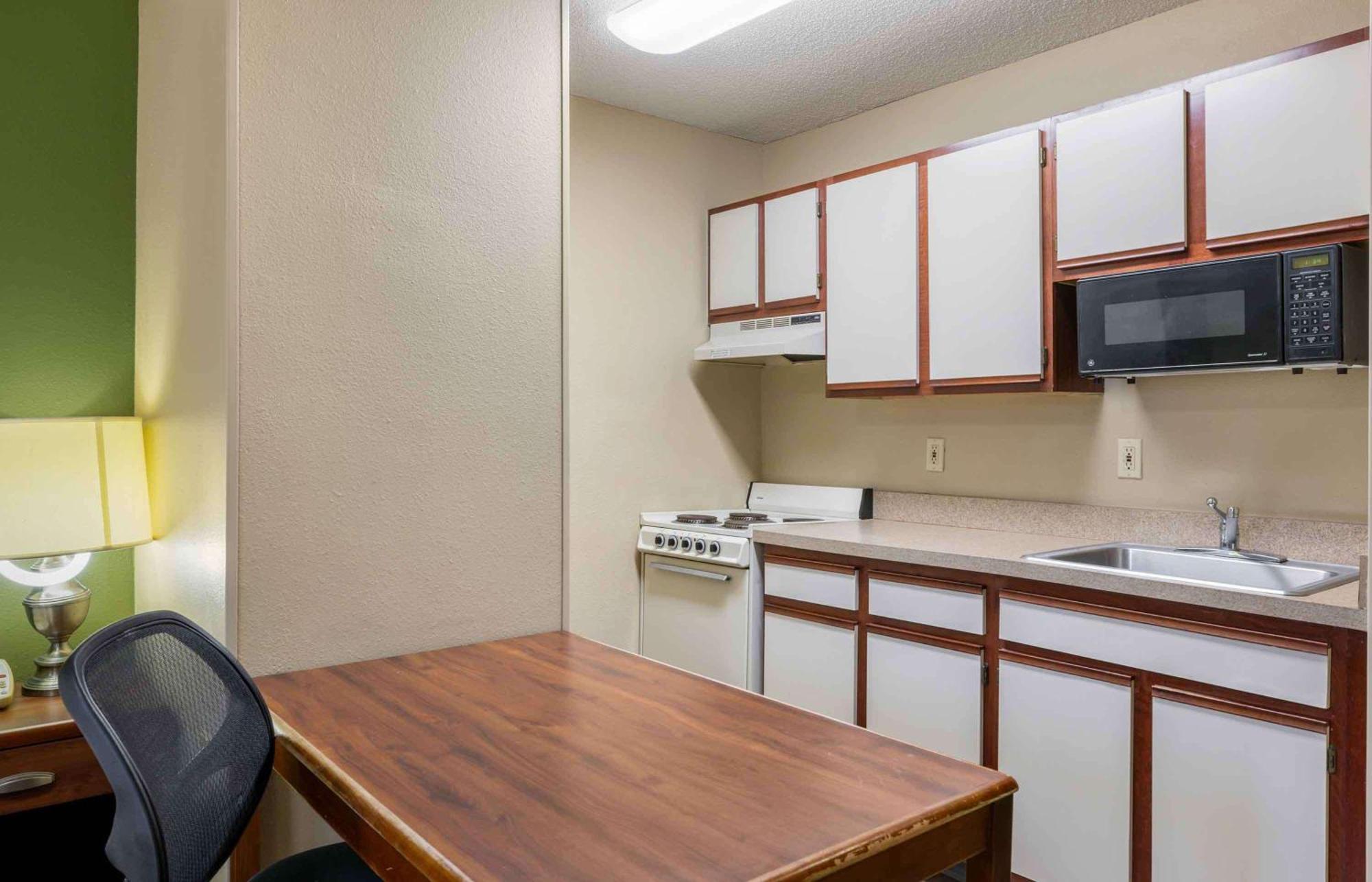 Extended Stay America Suites - Omaha - West Dış mekan fotoğraf